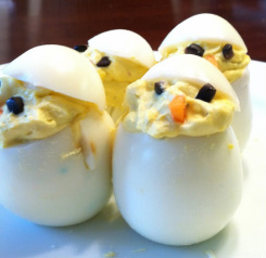 Chick Deviled Eggs- Easter dinner with Modern Twists - the knowgirls