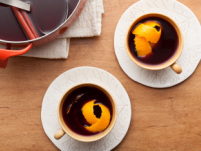 Mulled Wine Holiday Cocktail